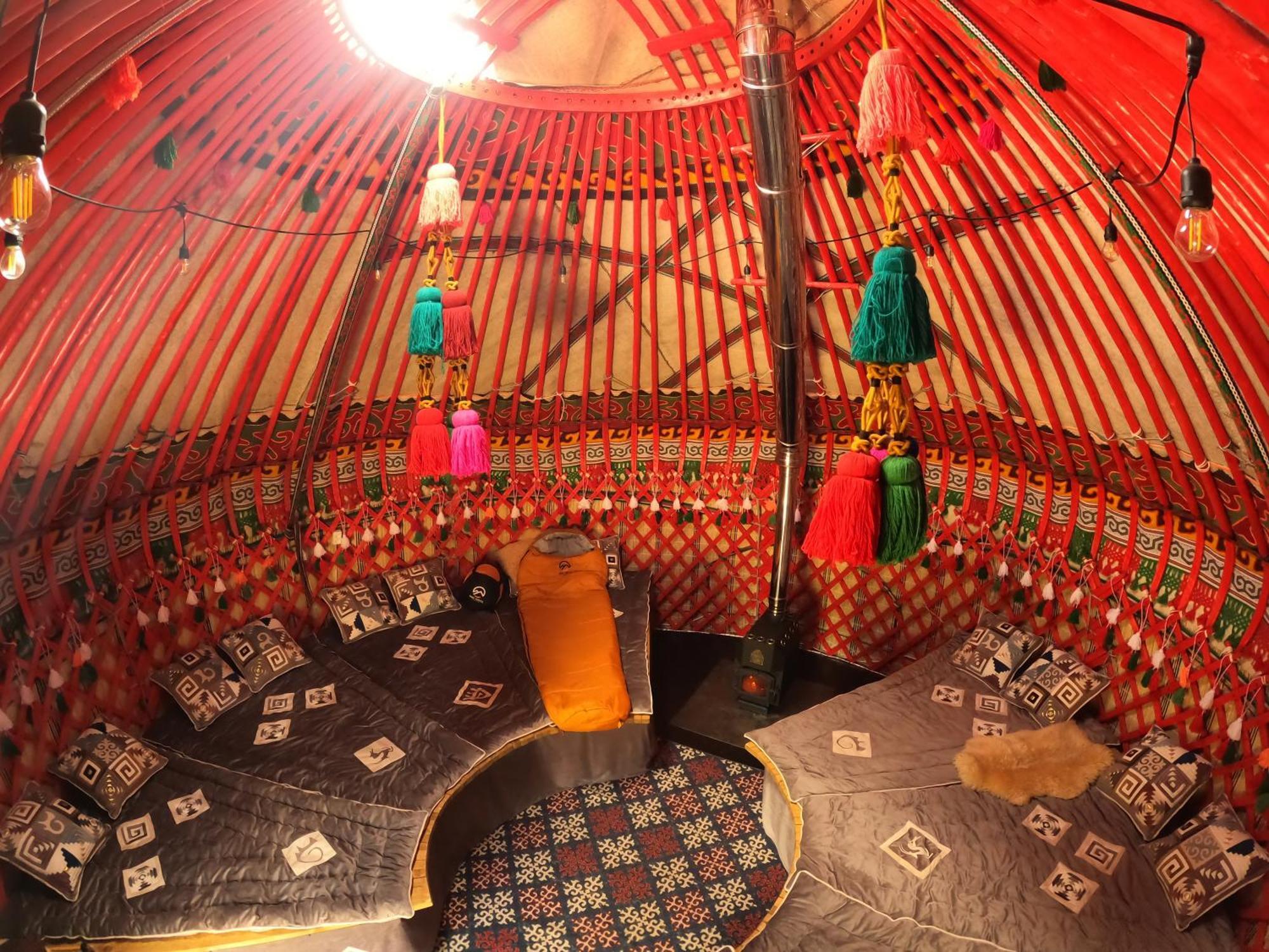 Jyrgalan Mine Hostel Dzhergalan מראה חיצוני תמונה
